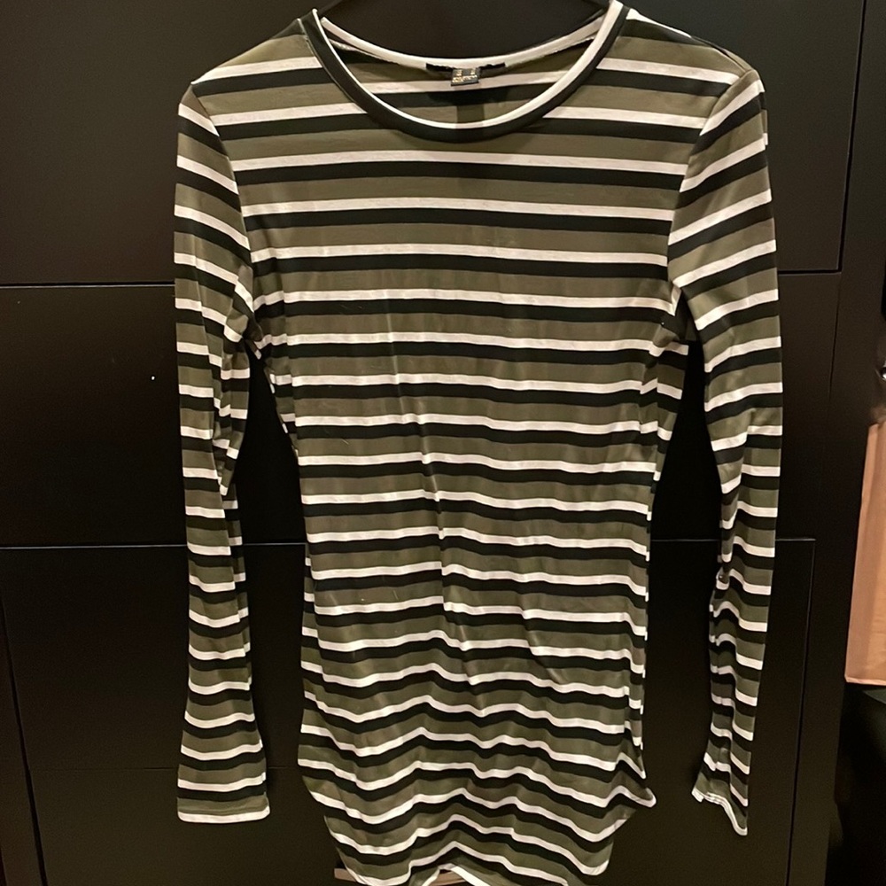 Stripped long sleeve tee